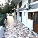 Flutura Apartments
